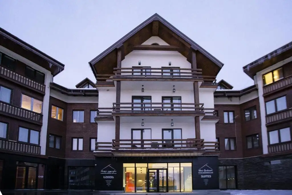 Гудаури: New Gudauri spa&resorts Suites