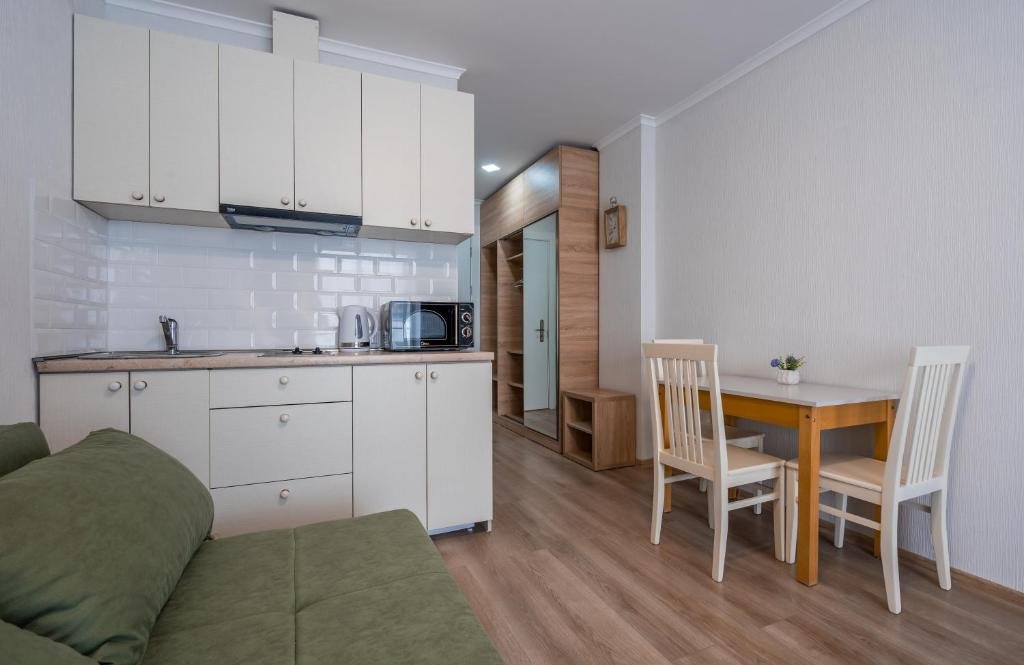 Гудаури: Redco Apartment - great view, near gondola, with sky depot