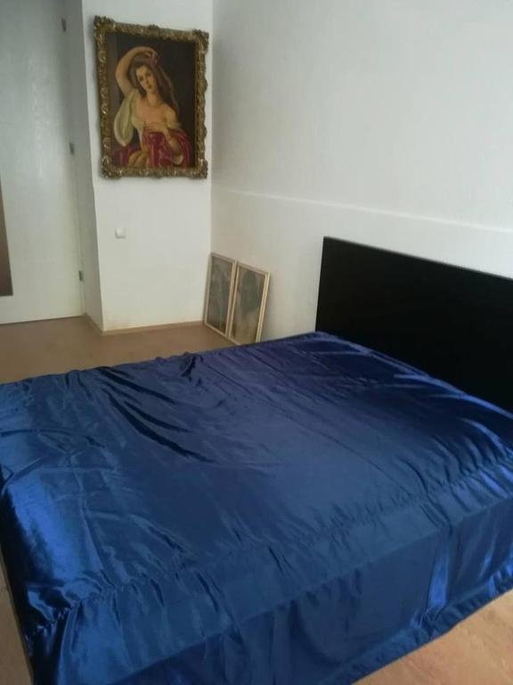 Тбилиси: Apartment near Freedom Square