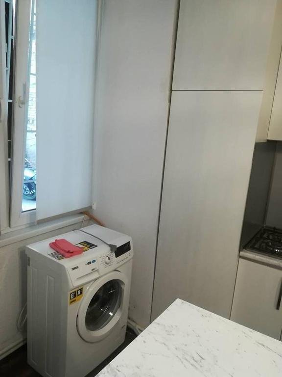 Тбилиси: Apartment near Freedom Square