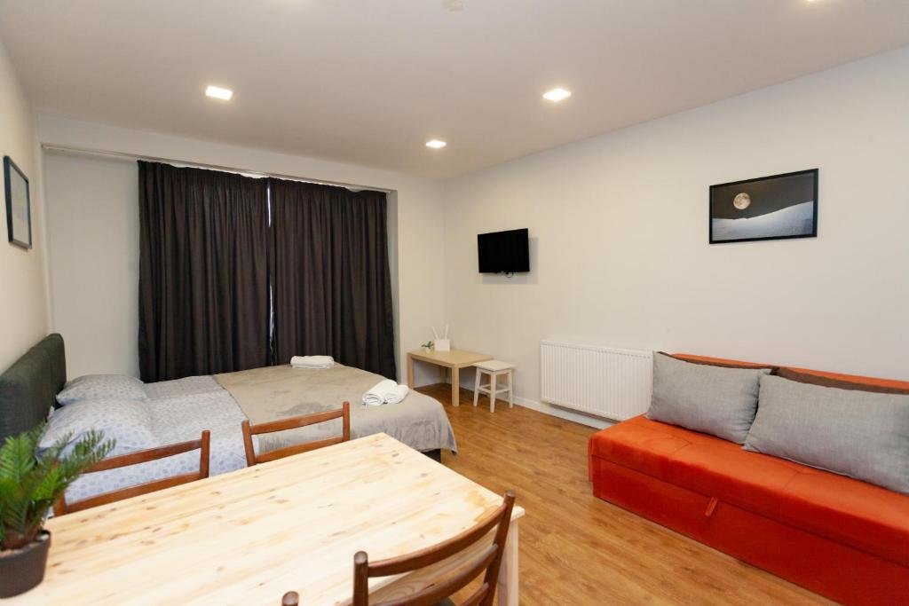Гудаури: Apartment - 4 PPL, walk to lift, last FLR, Wifi/4G