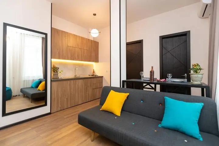 Тбилиси: Wehost Apartment With 3 Bedrooms