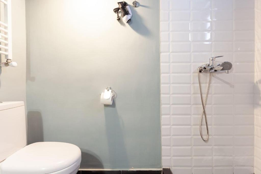 Тбилиси: Wehost Sunny Apartment
