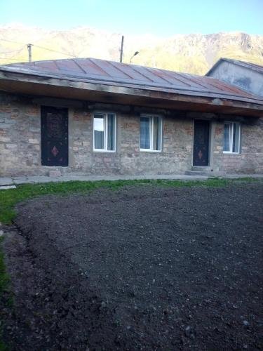 Степанцминда: Nino & Zurabi Guest House