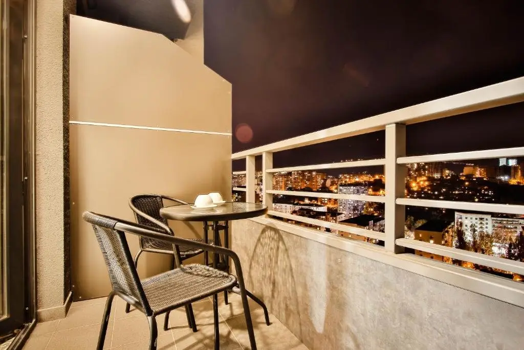 Тбилиси: Hotel Ameri Plaza Tbilisi Mimino