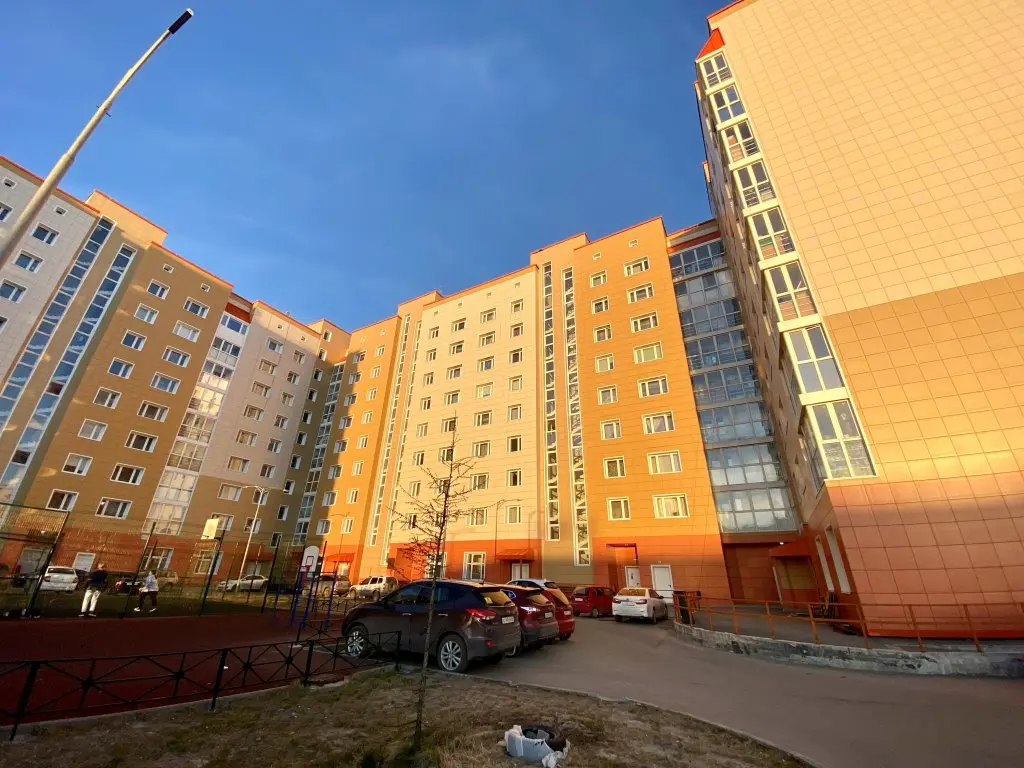 Новый Уренгой: Апартаменты Четыре Сезона в Центре - Бесконтактный заезд