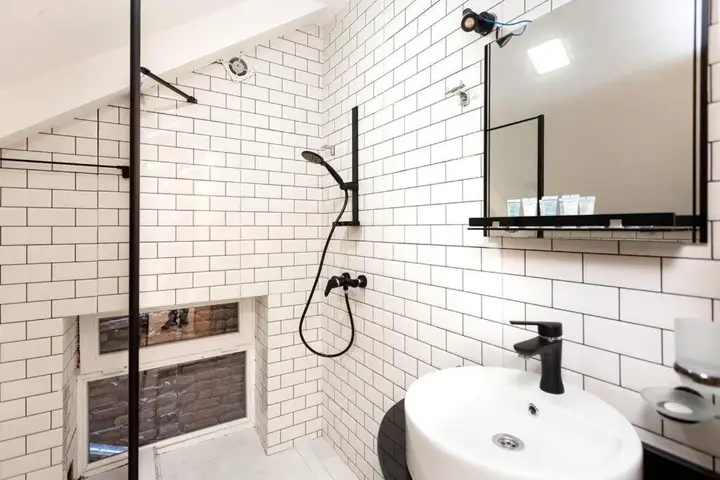 Тбилиси: Cozy One Bedroom Apartment In The Heart of Tbilisi