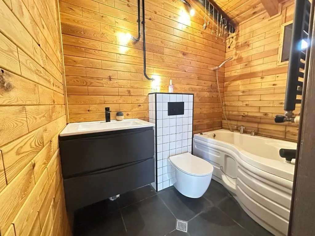 Сагурамо: Eco Saguramo Chalet