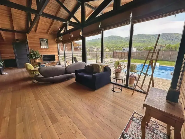 Сагурамо: Eco Saguramo Chalet