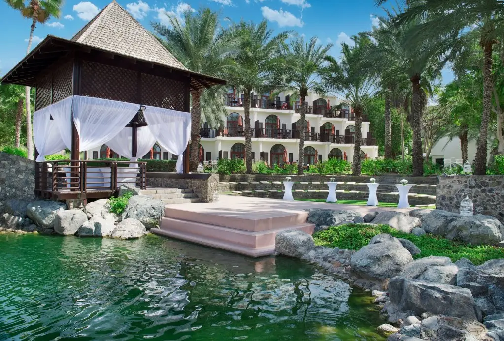 Дубай: JA The Resort - JA Palm Tree Court