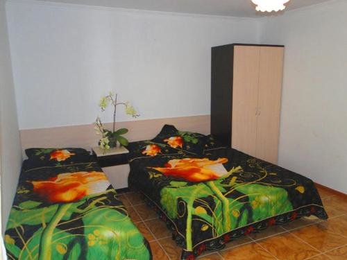 Витязево: Guest House Nikos