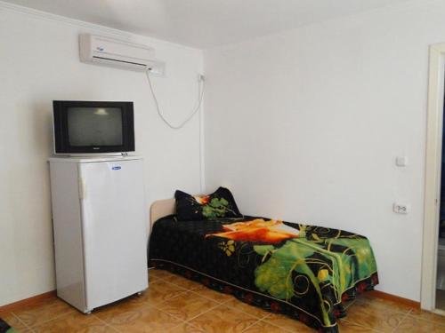 Витязево: Guest House Nikos