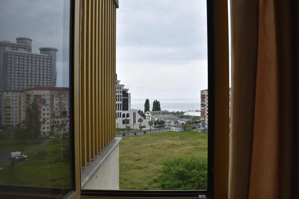 Батуми: Hotel Orbi Plaza