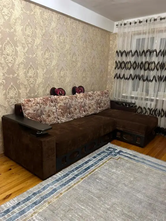 Махачкала: Апартаменты Tur House с видом на озеро