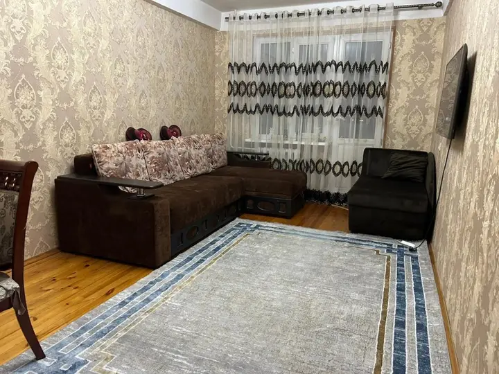 Махачкала: Апартаменты Tur House с видом на озеро