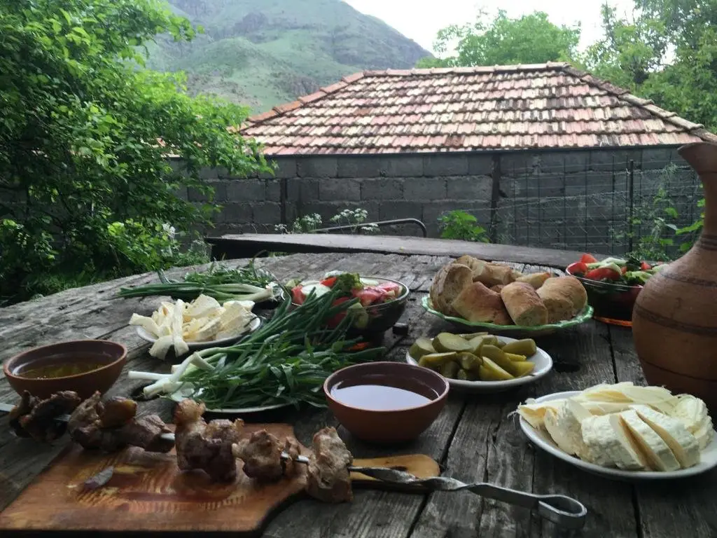 Вардзиа: GVALA