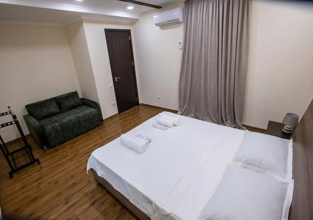 Тбилиси: Dada - Cozy apartment in the center of Tbilisi