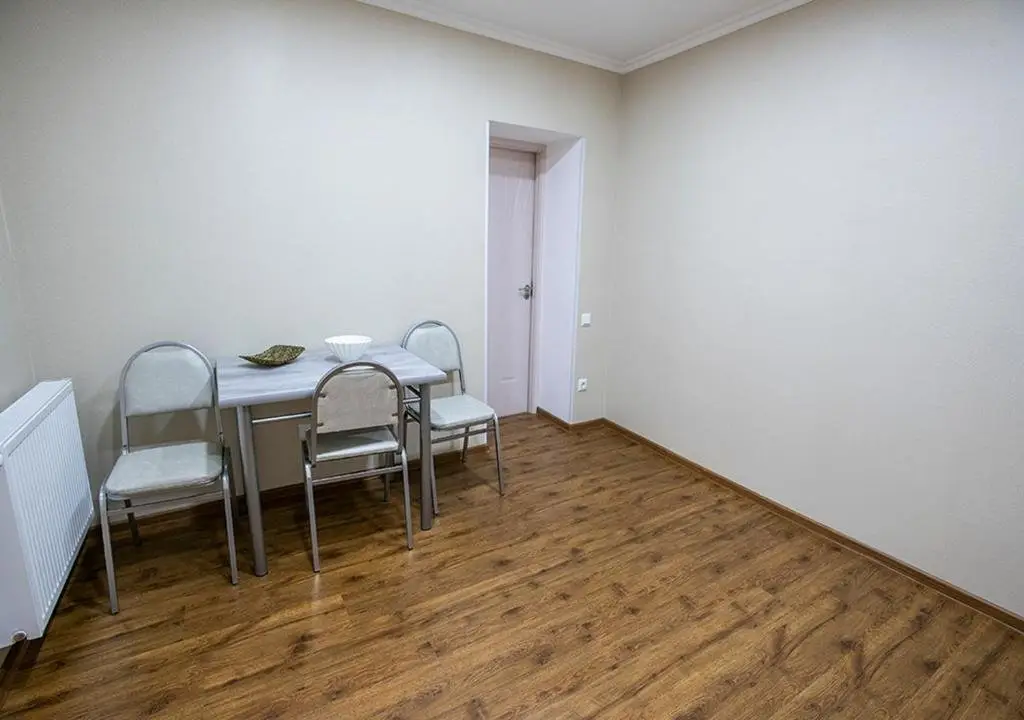Тбилиси: Dada - Cozy apartment in the center of Tbilisi