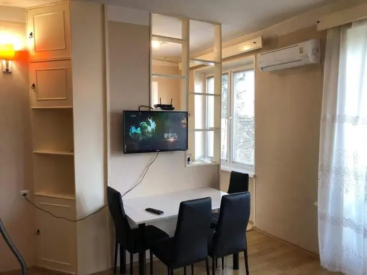 Тбилиси: Cozy apartment with balcony