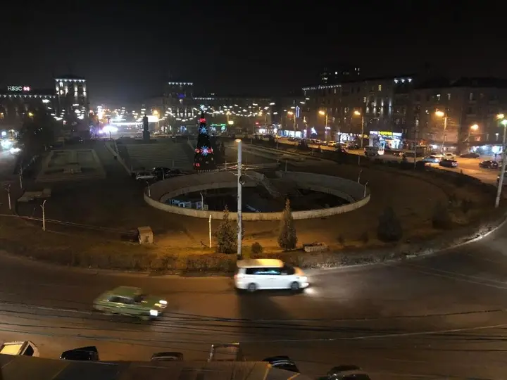 Ереван: Квартира около станции метро с балконами