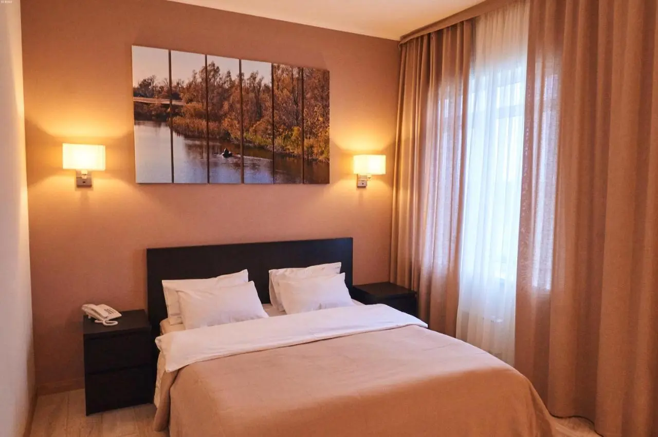 Котельниково: Crystal Hotel