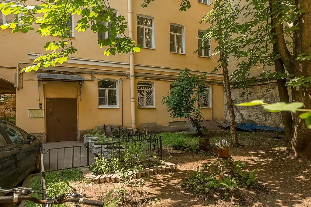 Санкт-Петербург: Апартаменты на переулке Джамбула