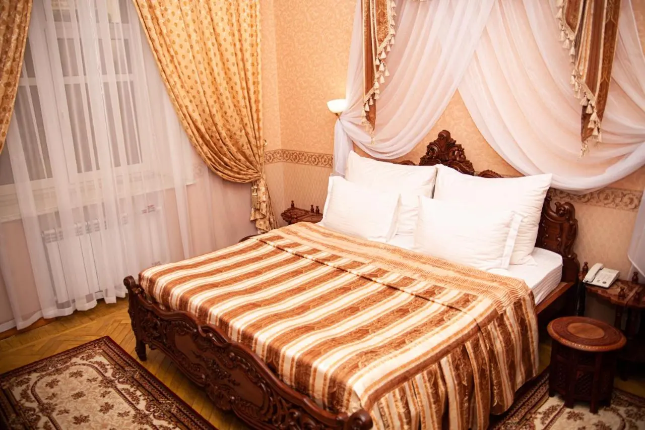 Волгоград: INTOURIST Hotel