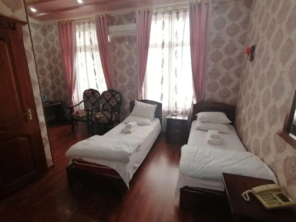 Наманган: Istiqlol Hotel