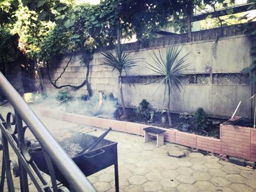 Батуми: Guest House Saba