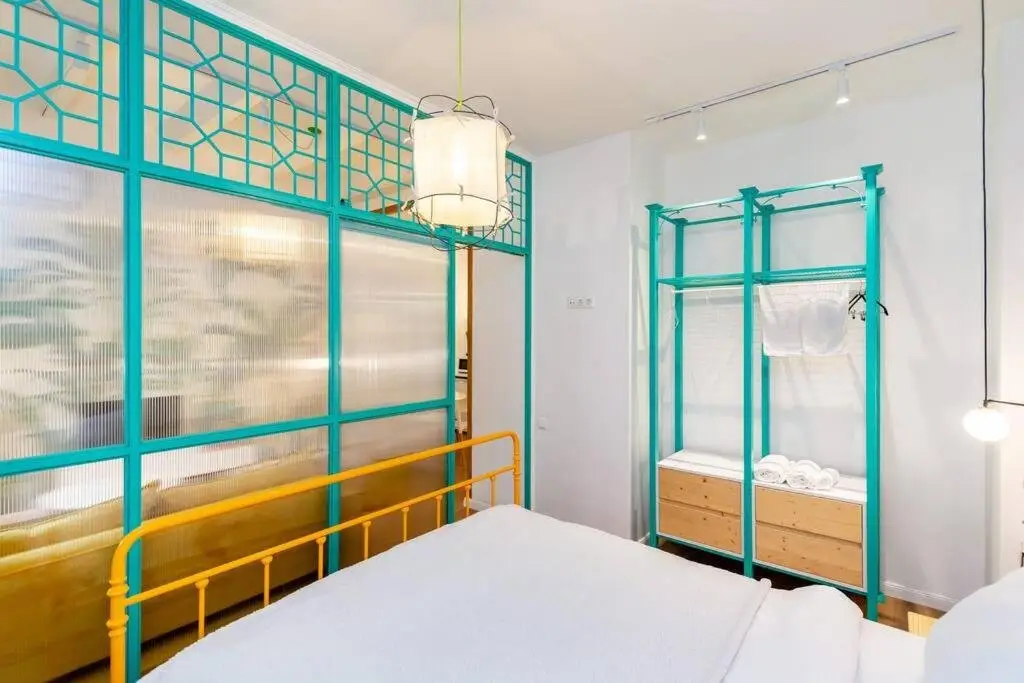 Тбилиси: Unique Beautiful 1br Apt in Historic Tbilisi