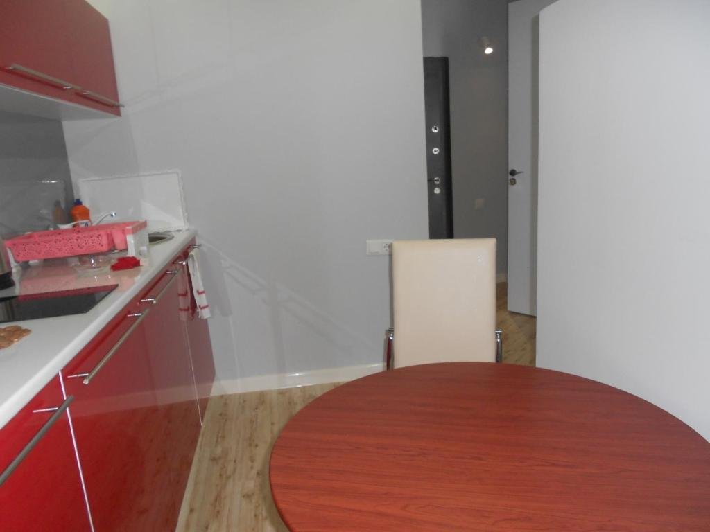Батуми: Pirosmani Apartment 79A