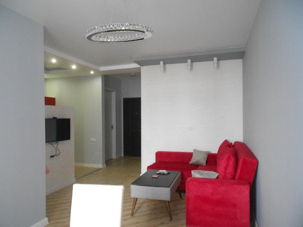 Батуми: Pirosmani Apartment 79A