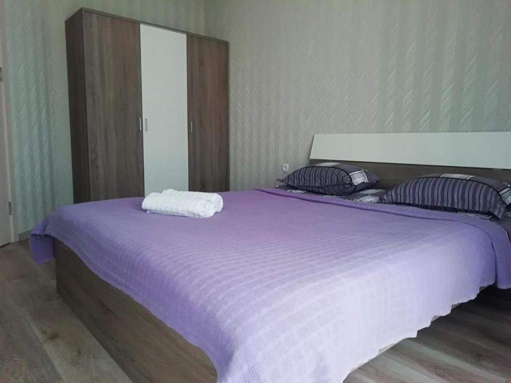 Тбилиси: 3 Ana Politkovskaia Street, Jikia House