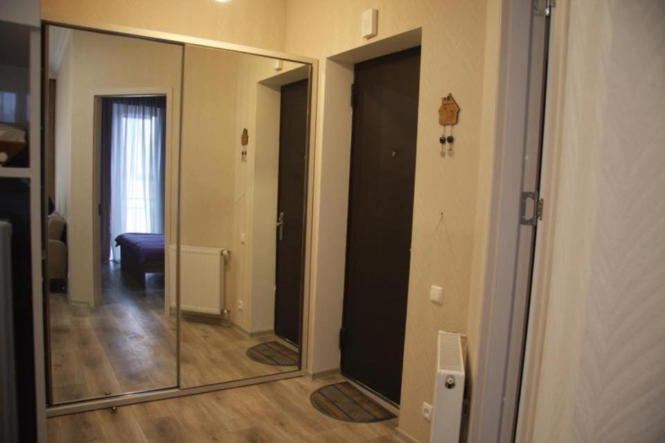 Тбилиси: 3 Ana Politkovskaia Street, Jikia House