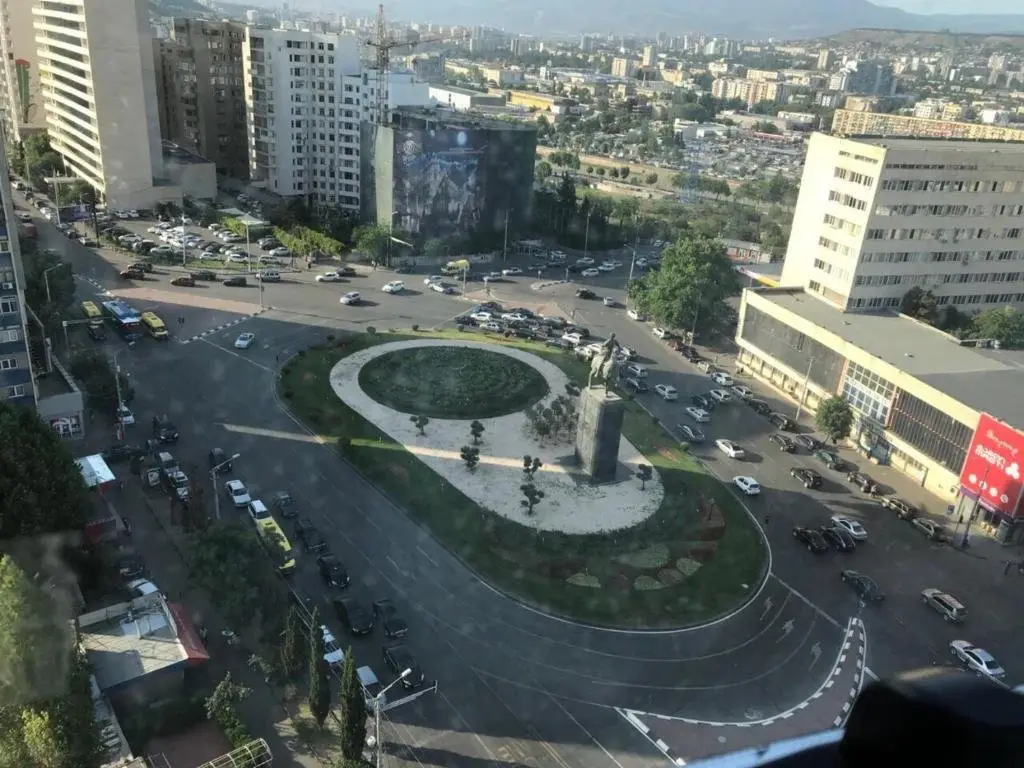 Тбилиси: 80 Merab Kostava Street saakadze tower