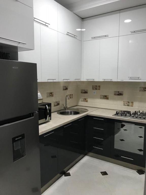 Тбилиси: 80 Merab Kostava Street saakadze tower