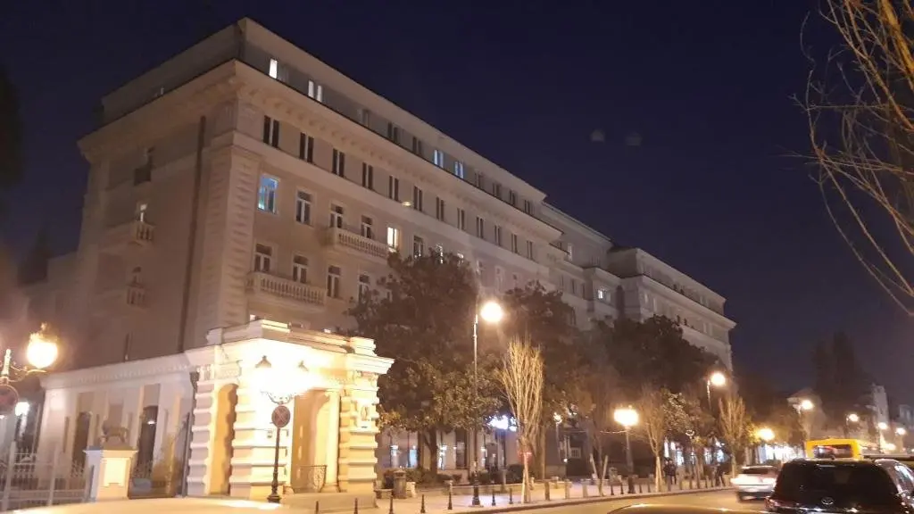 Тбилиси: 147 Davit Aghmashenebeli Avenue