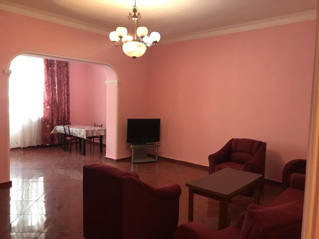 Тбилиси: 7 Vakhtang Chabukiani Street