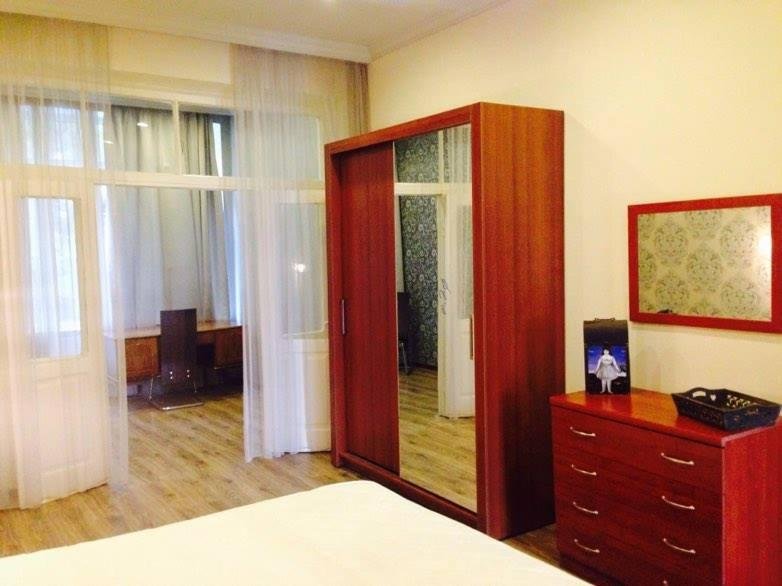 Тбилиси: 20 Shalva Radiani Street