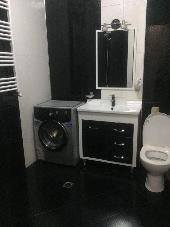 Батуми: 3 Room Plat