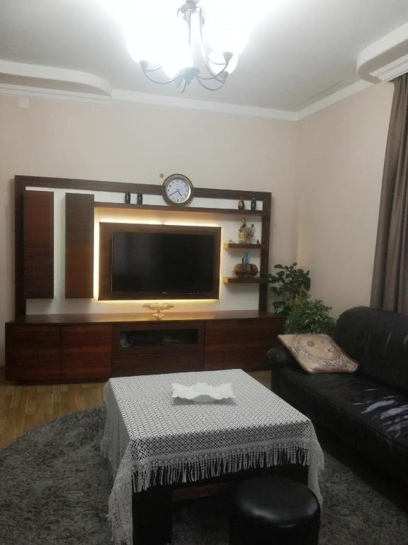 Батуми: Vacation Home On 26'Th May Str, Fl 2