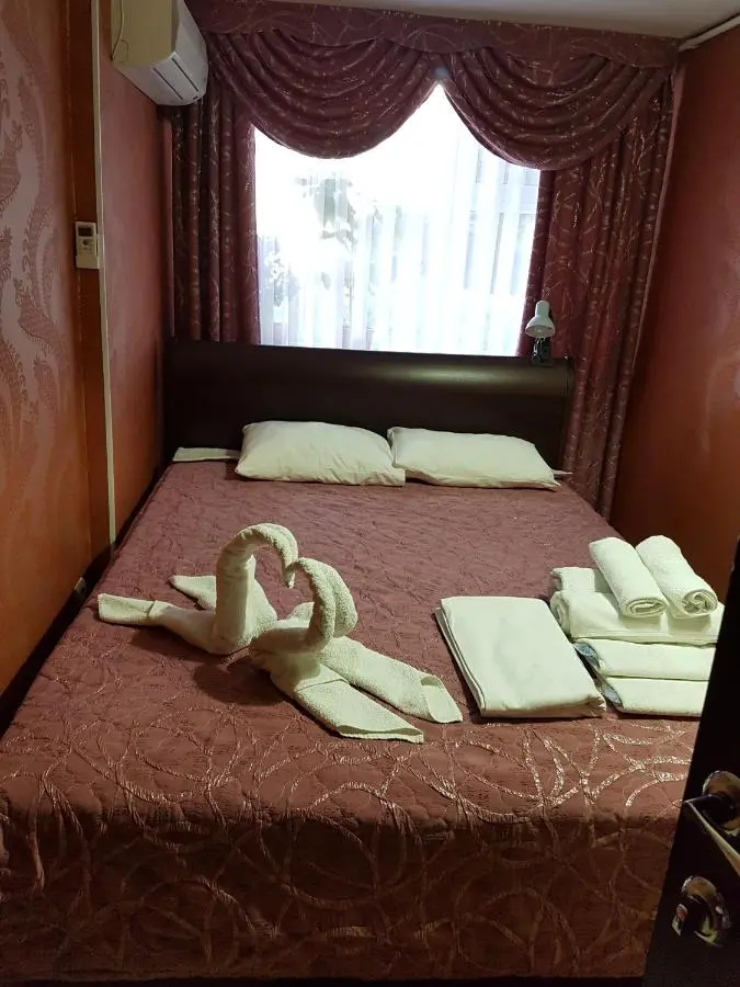 Волгоград: Hotel Friends