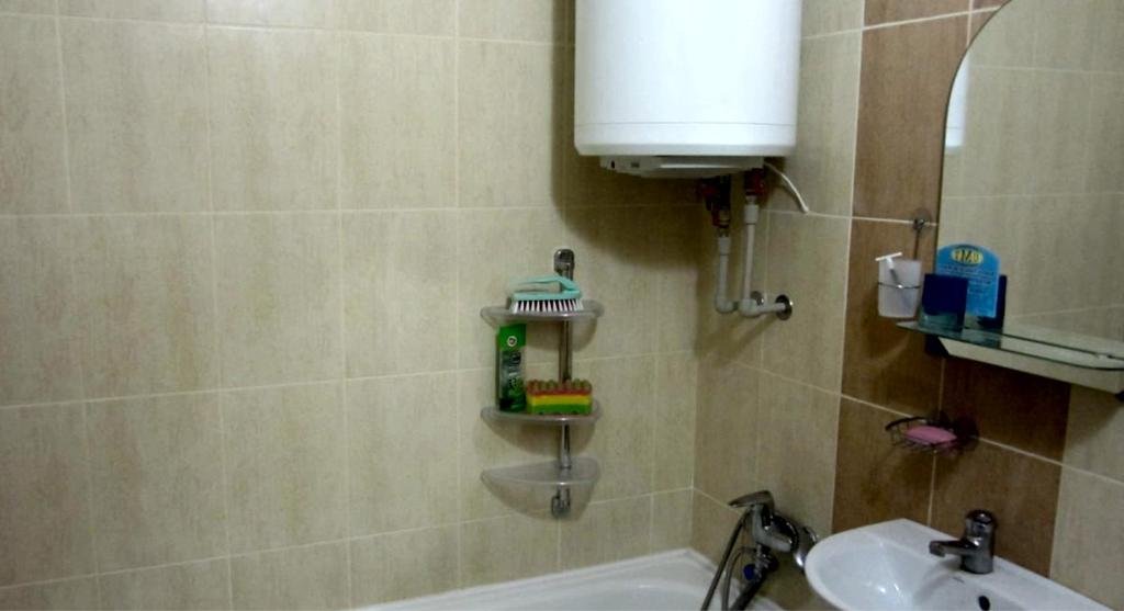 Батуми: 36 Gorgiladze , apt. 34 - 2