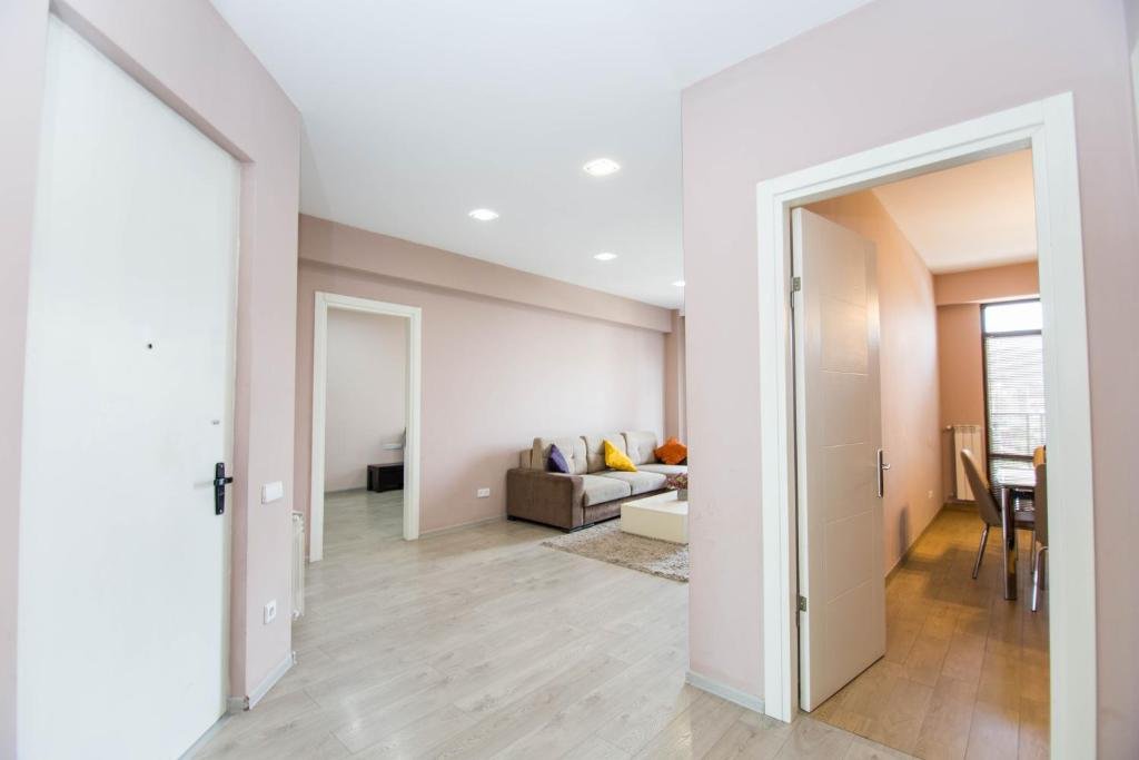 Тбилиси: The 9Th Floor Apartment