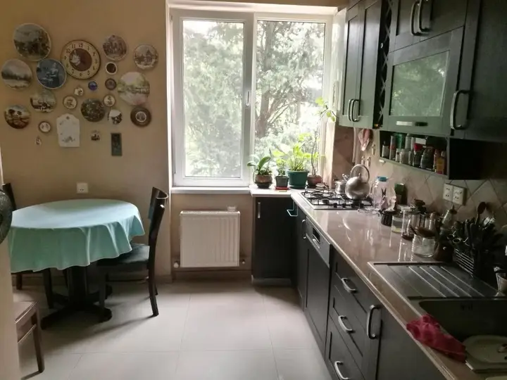 Тбилиси: 29a Kazbegi Avenue Apartment