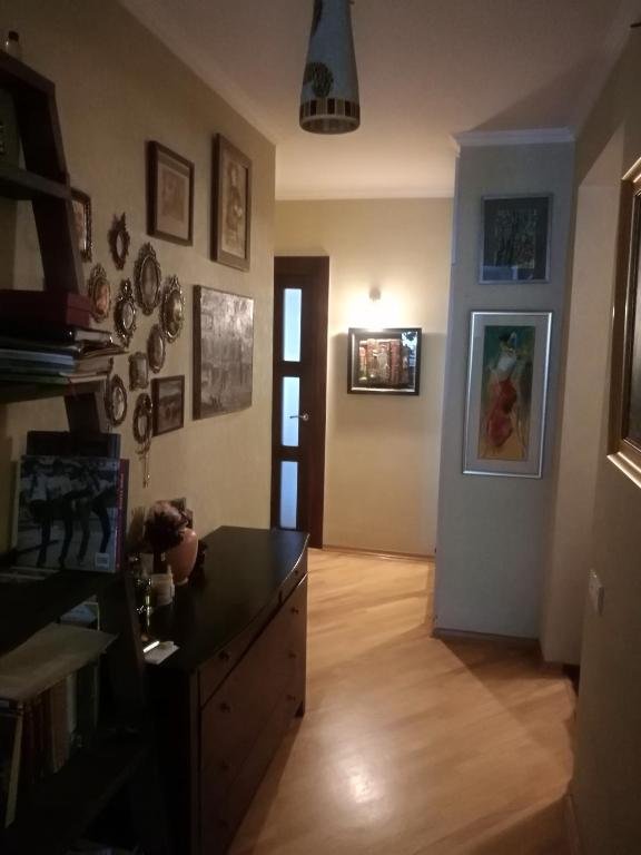 Тбилиси: 29a Kazbegi Avenue Apartment
