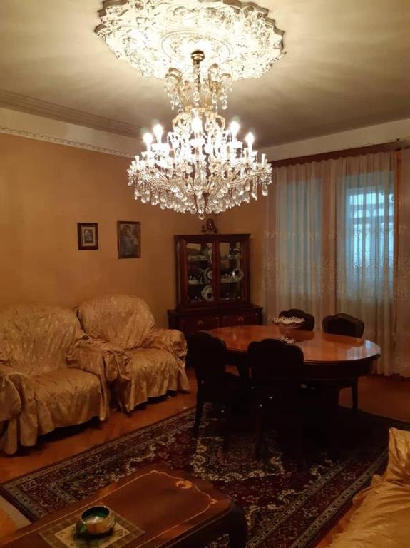 Кутаиси: Cosy Apartment