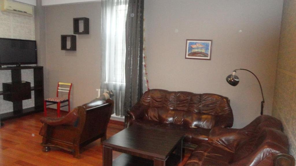 Тбилиси: 7 Vazha-Phshavela ave, block 25