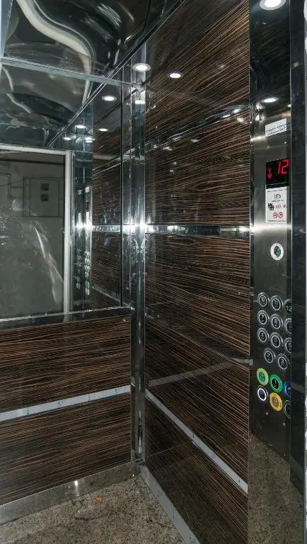 Батуми: Top 12Th Floor In Batumi On Inasaridze St 6