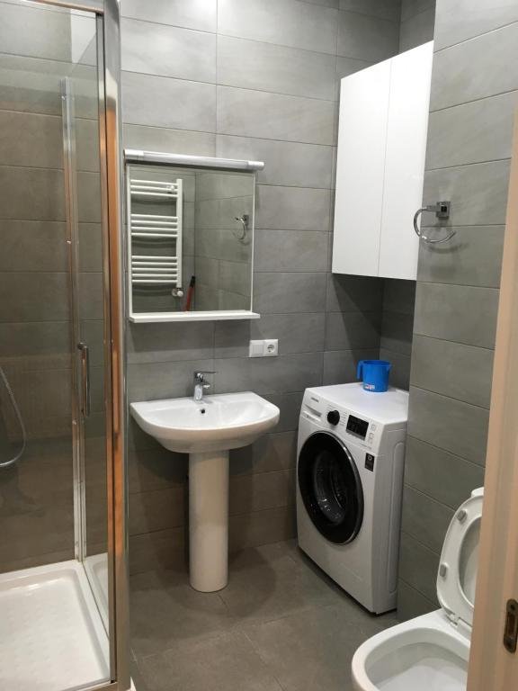 Тбилиси: 60 sq.m apartment